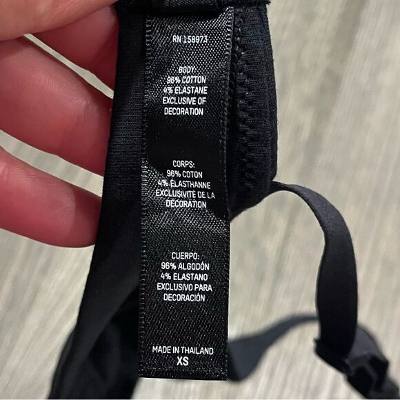 NWT SKIM Fits Everybody Traingle Bra Adjustable Strap Elastic Stretchy Black XS - Picture 5 of 5
